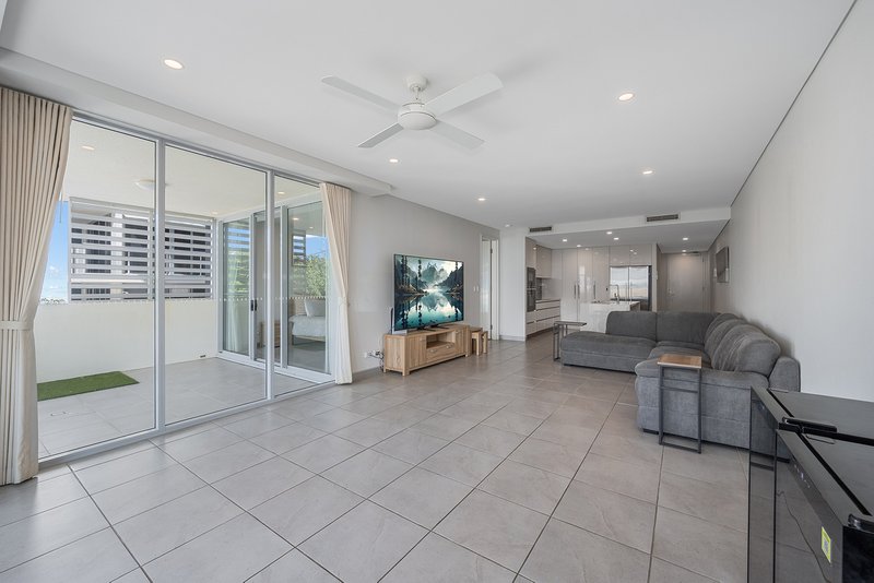 Photo - 1/113 Landsborough Avenue, Scarborough QLD 4020 - Image 8