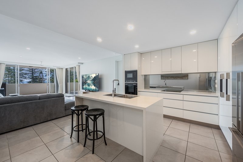 Photo - 1/113 Landsborough Avenue, Scarborough QLD 4020 - Image 9
