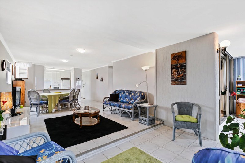 Photo - 11/130 Alexandra Parade, Alexandra Headland QLD 4572 - Image 2