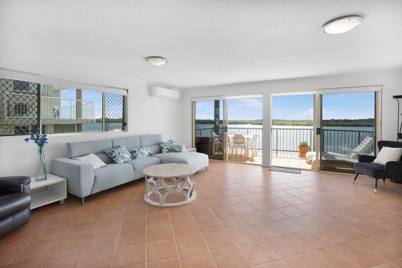 Photo - 11/132-136 Duporth Avenue, Maroochydore QLD 4558 - Image 3