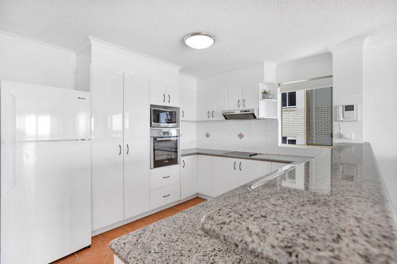 Photo - 11/132-136 Duporth Avenue, Maroochydore QLD 4558 - Image 5