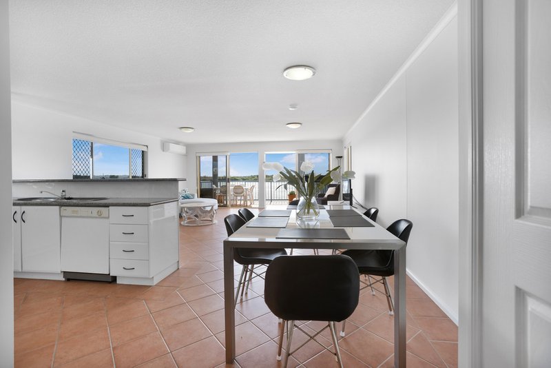 Photo - 11/132-136 Duporth Avenue, Maroochydore QLD 4558 - Image 11