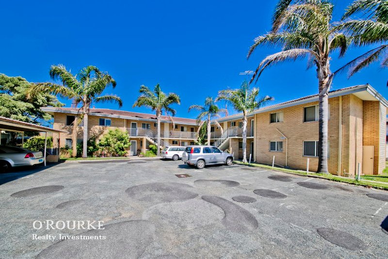 Photo - 11/137 Hastings Street, Scarborough WA 6019 - Image 2