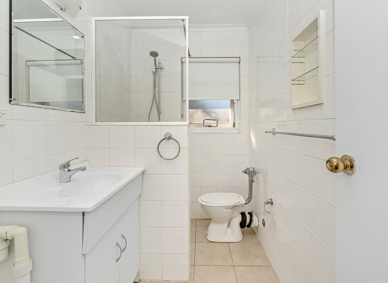 Photo - 11/1387 Pittwater Road, Narrabeen NSW 2101 - Image 4