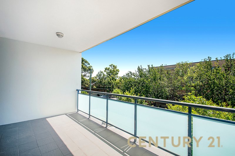 Photo - 11/14-18 Reid Ave , Westmead NSW 2145 - Image 6