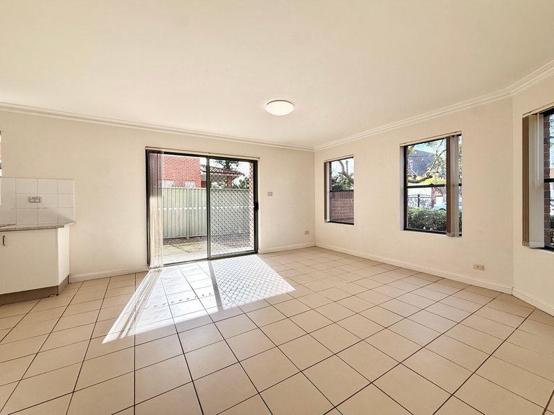 Photo - 1/114 Highclere Avenue, Punchbowl NSW 2196 - Image 3
