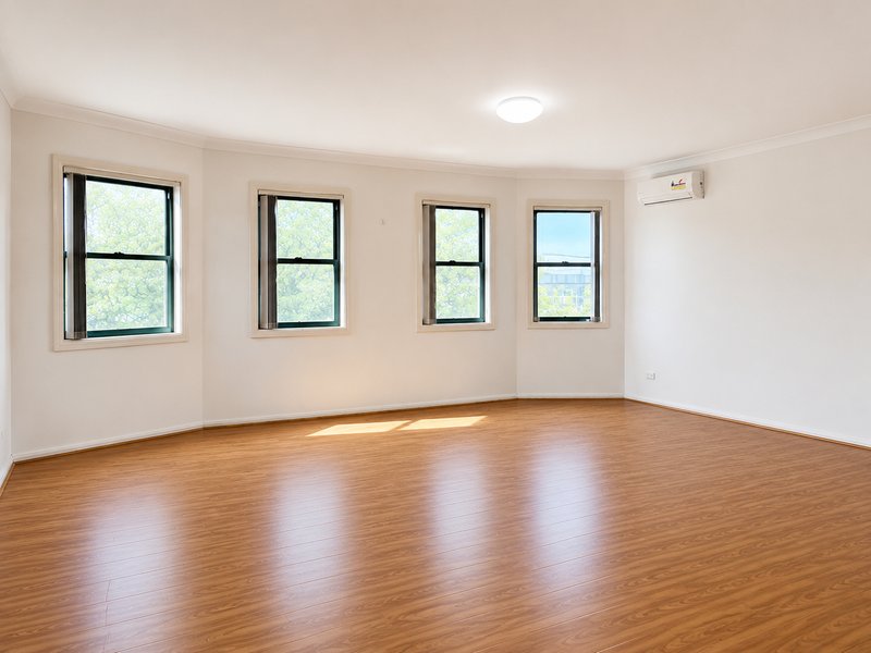 Photo - 1/114 Highclere Avenue, Punchbowl NSW 2196 - Image 8