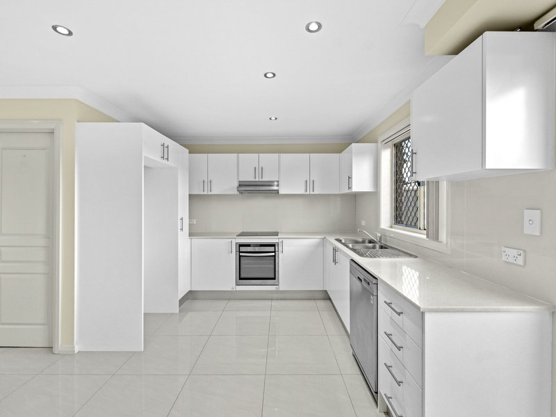 Photo - 1/114 Ingleburn Road, Ingleburn NSW 2565 - Image 4