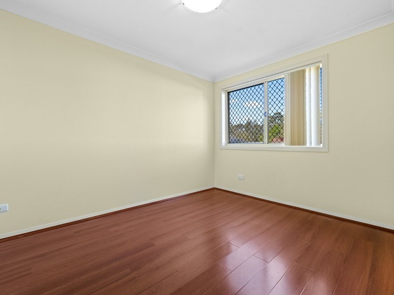 Photo - 1/114 Ingleburn Road, Ingleburn NSW 2565 - Image 6