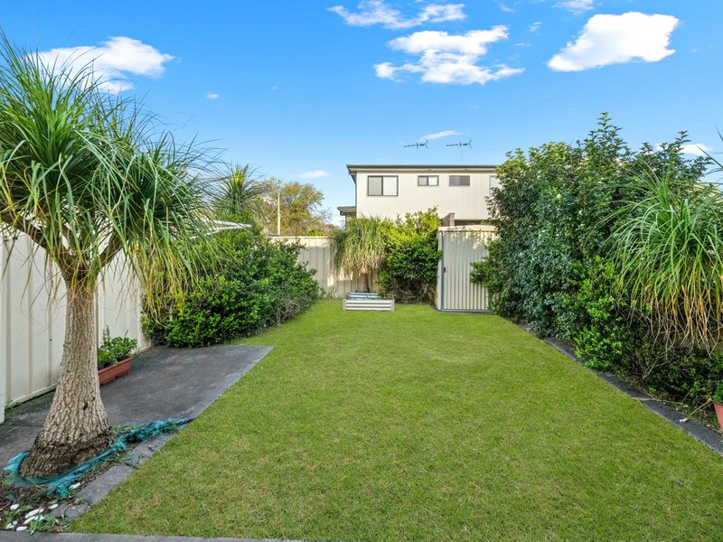Photo - 1/114 Ingleburn Road, Ingleburn NSW 2565 - Image 14