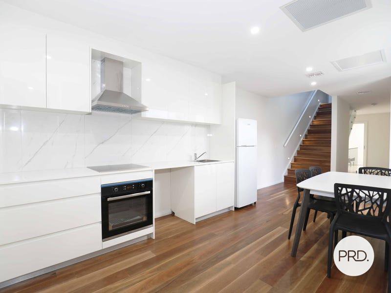Photo - 1/114 Macarthur Avenue, O'Connor ACT 2602 - Image 8