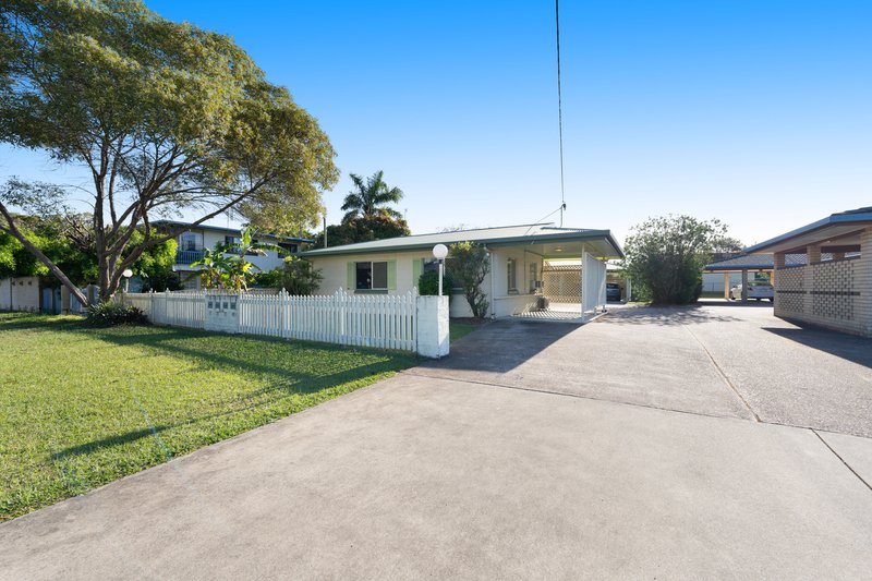 Photo - 1/114 Palmer Avenue, Golden Beach QLD 4551 - Image 12