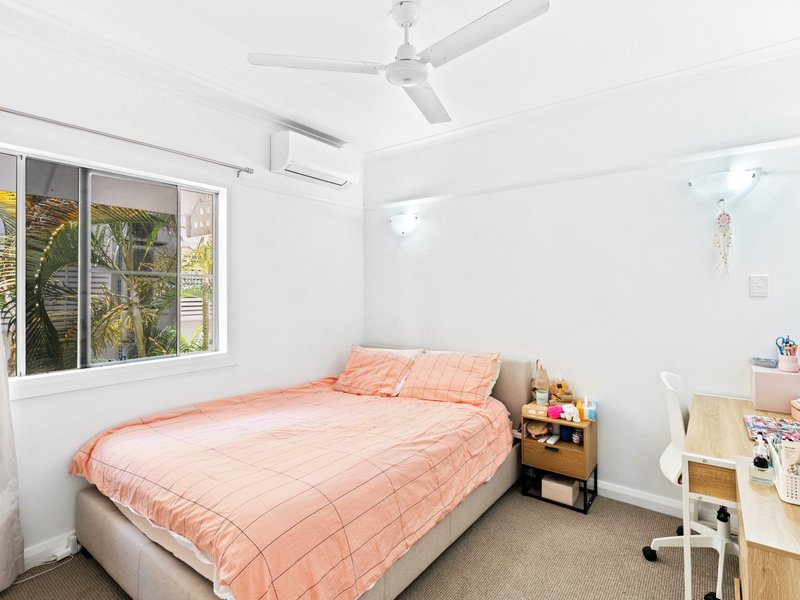 Photo - 11/14 Upward Street, Cairns North QLD 4870 - Image 4