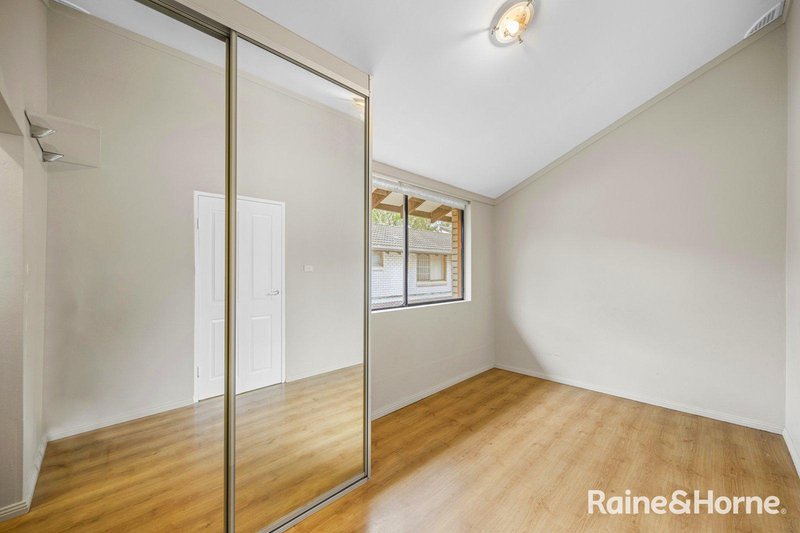 Photo - 11/14 York Street, Fairfield NSW 2165 - Image 8