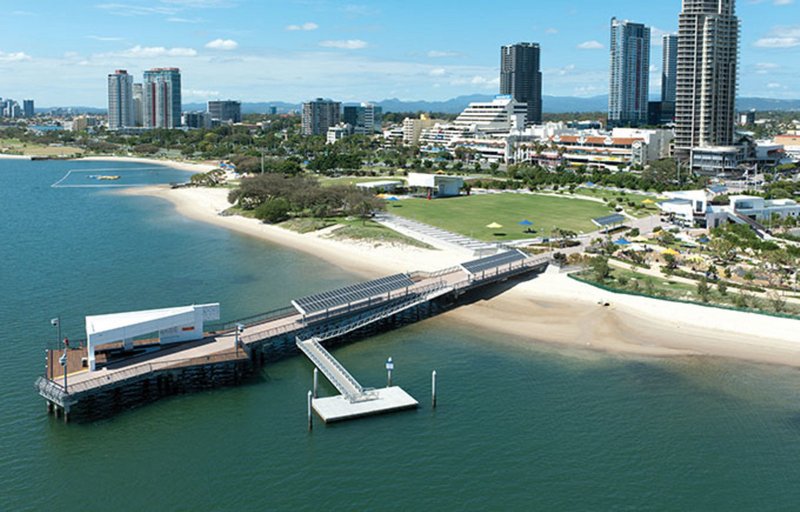 Photo - 11/140 Marine Parade, Southport QLD 4215 - Image 15