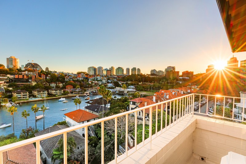 Photo - 11/144 High Street, North Sydney NSW 2060 - Image 6