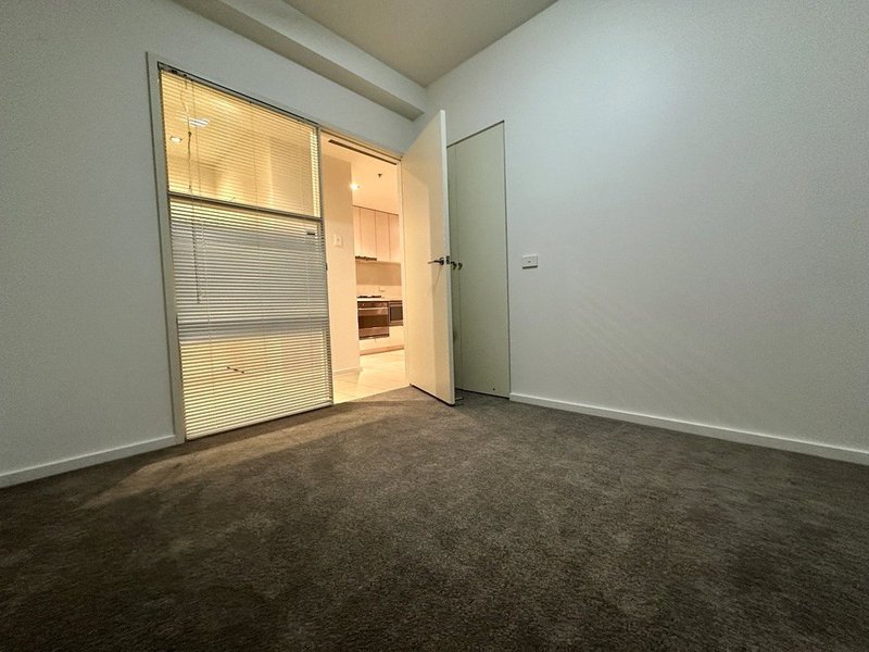 Photo - 1114/60 Siddeley Street, Docklands VIC 3008 - Image 5
