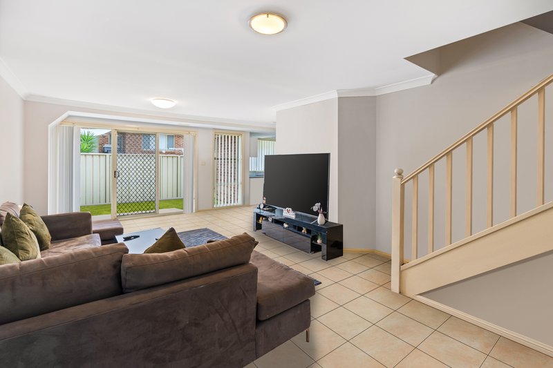 Photo - 11/14A Woodward Avenue, Wyong NSW 2259 - Image 3