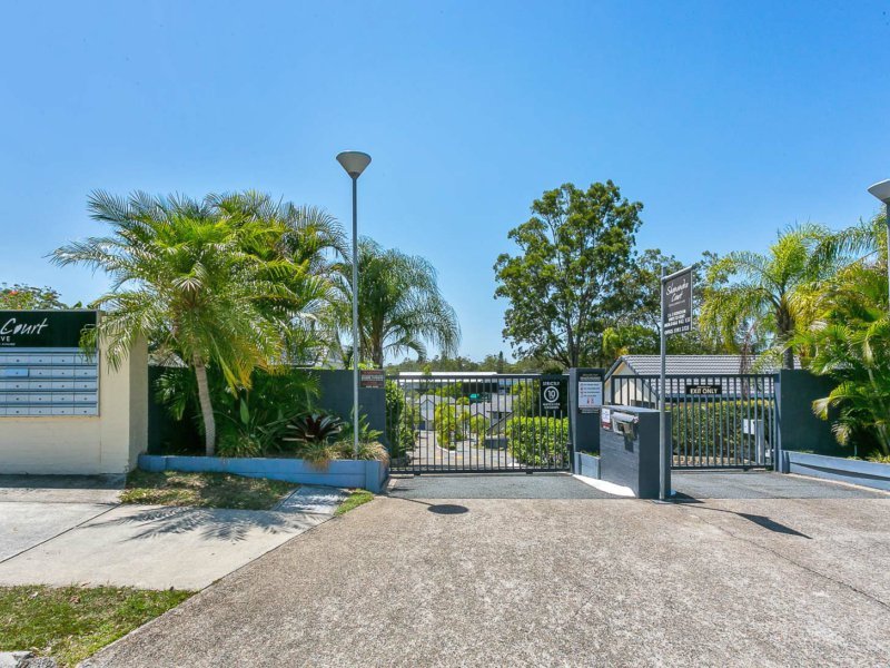 Photo - 11/15 Killarney Avenue, Robina QLD 4226 - Image 11