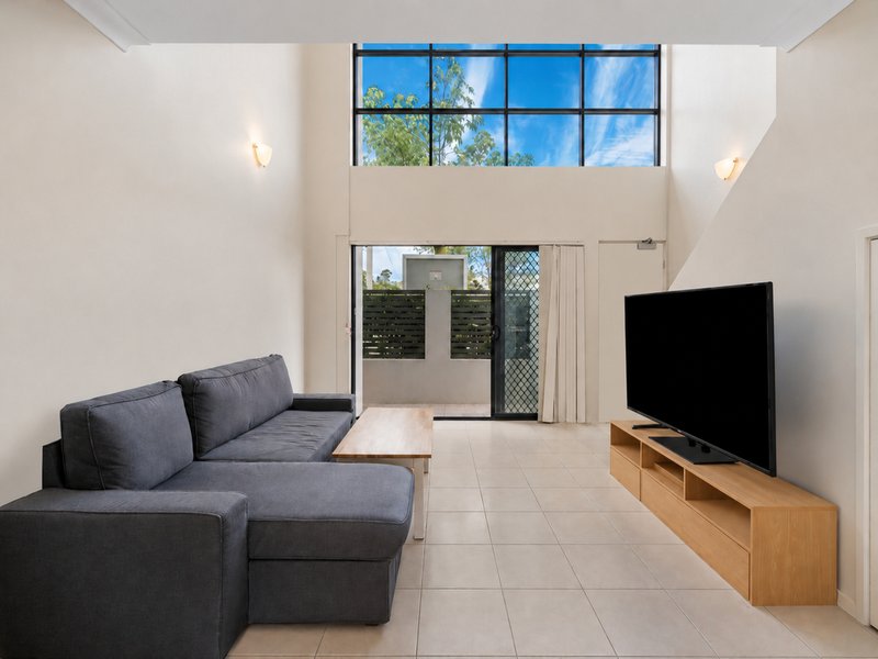 Photo - 1/115 Main Street, Beenleigh QLD 4207 - Image 2