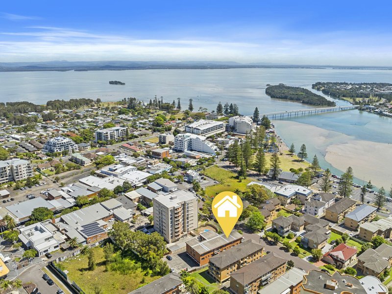 Photo - 11/15 Ocean Parade, The Entrance NSW 2261 - Image 12