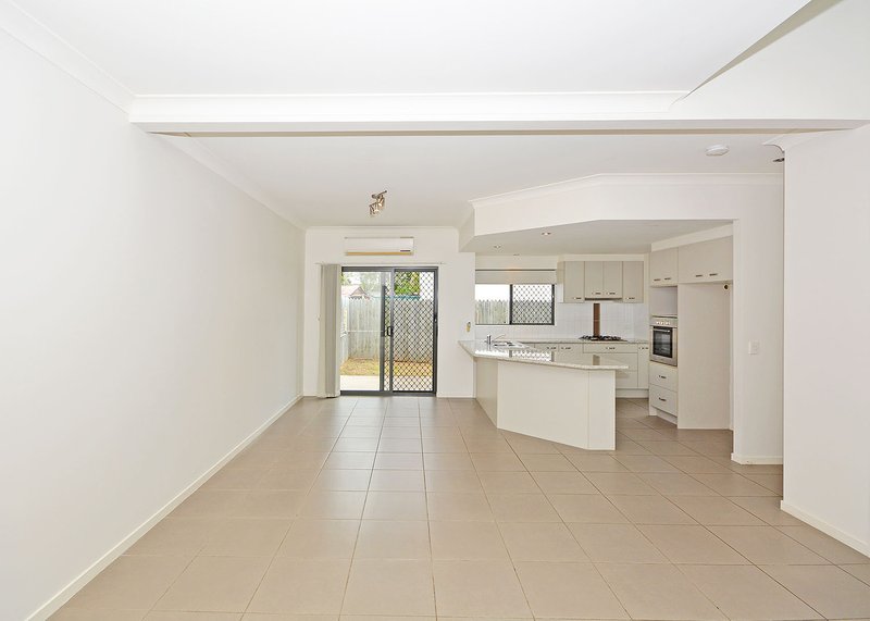 Photo - 1/115 Torquay Road, Scarness QLD 4655 - Image 14