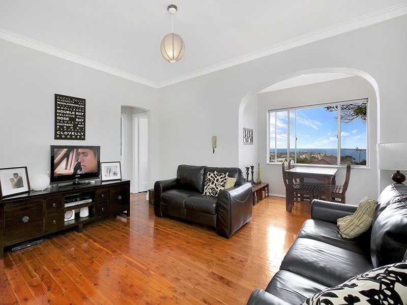 Photo - 11/15 Wellington Street, Bondi NSW 2026 - Image 1