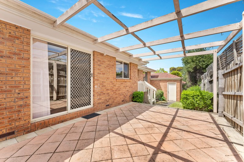 Photo - 1/115 Wungan Street, Macleod VIC 3085 - Image 3