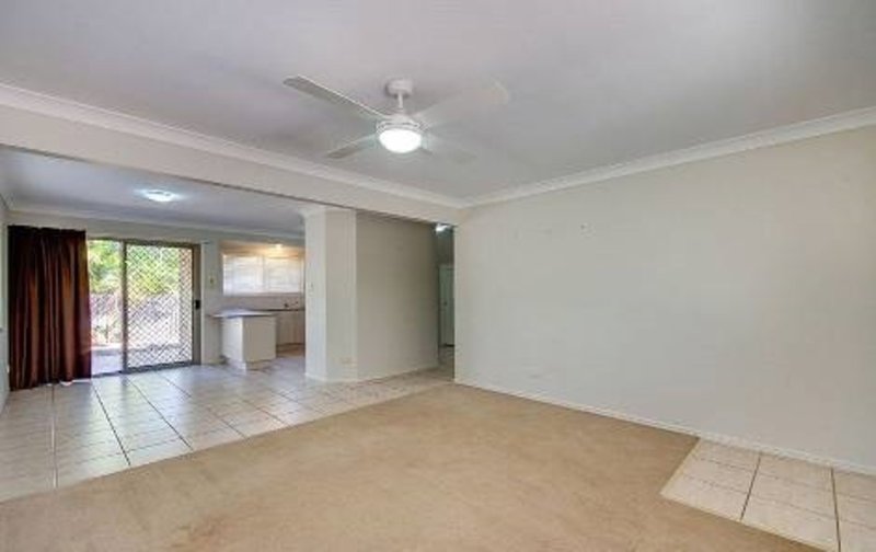 Photo - 11/150 Albany Creek Road, Aspley QLD 4034 - Image 3