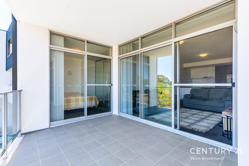 Photo - 111/50 Pimlico Crescent, Wellard WA 6170 - Image 4