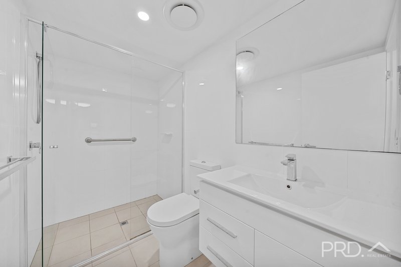 Photo - 11/152-158 Broadwater Terrace, Redland Bay QLD 4165 - Image 7
