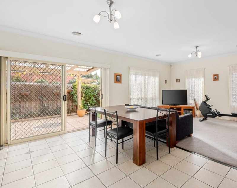 Photo - 11/157 Barrabool Road, Highton VIC 3216 - Image 3