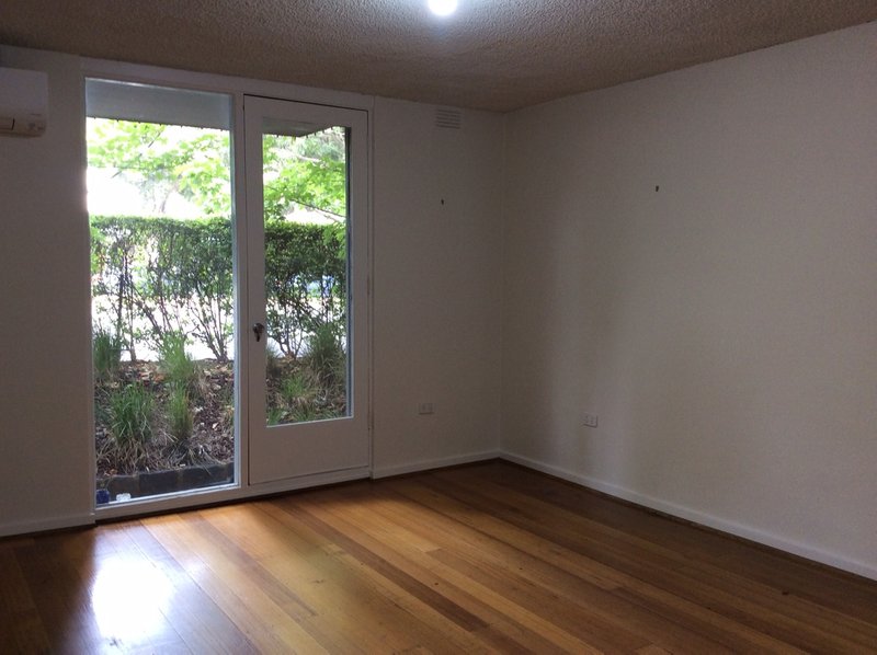 Photo - 11/159 Curzon Street, North Melbourne VIC 3051 - Image 6