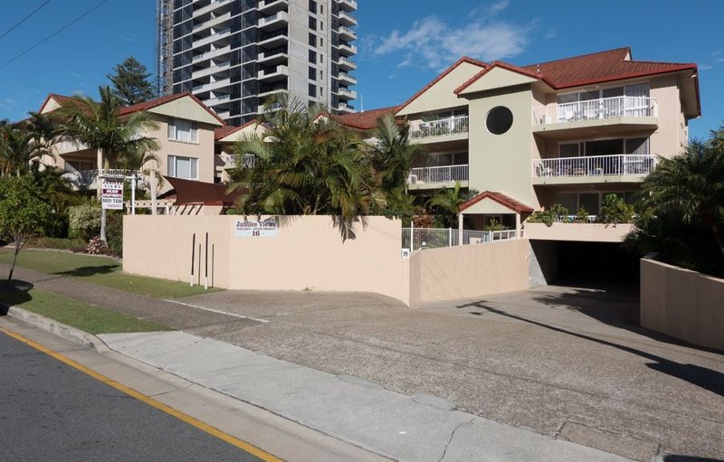 Photo - 11/16 Jubilee Avenue, Broadbeach QLD 4218 - Image 2