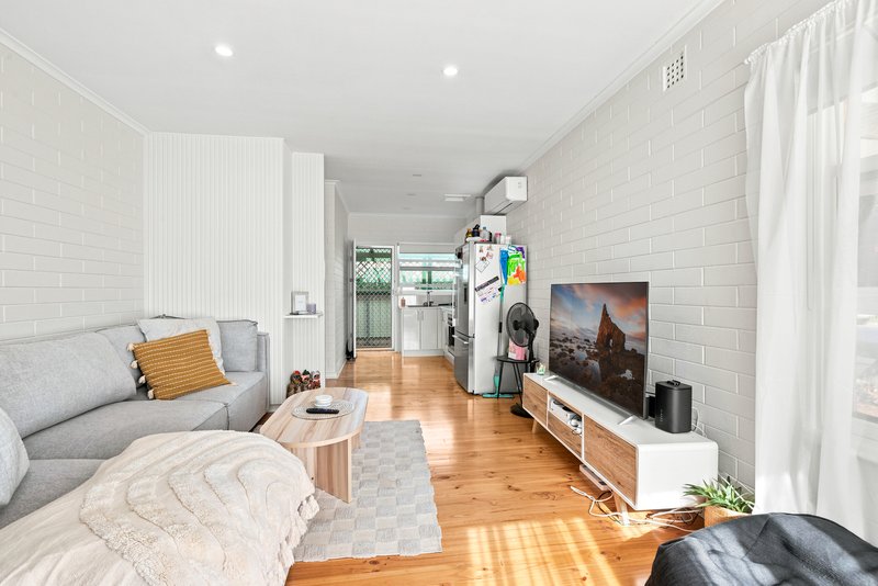Photo - 1/116 Military Road, Henley Beach South SA 5022 - Image 3