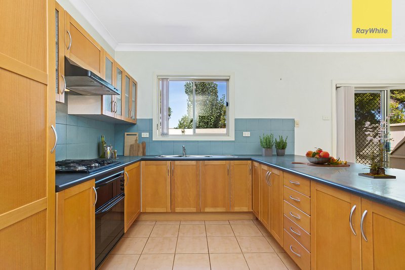 Photo - 1/116 Morris Street, Sunshine VIC 3020 - Image 2