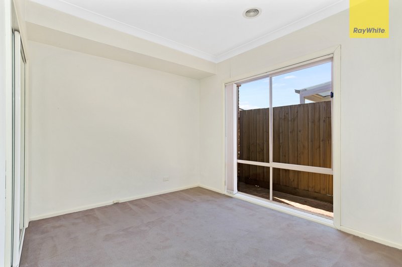 Photo - 1/116 Morris Street, Sunshine VIC 3020 - Image 7