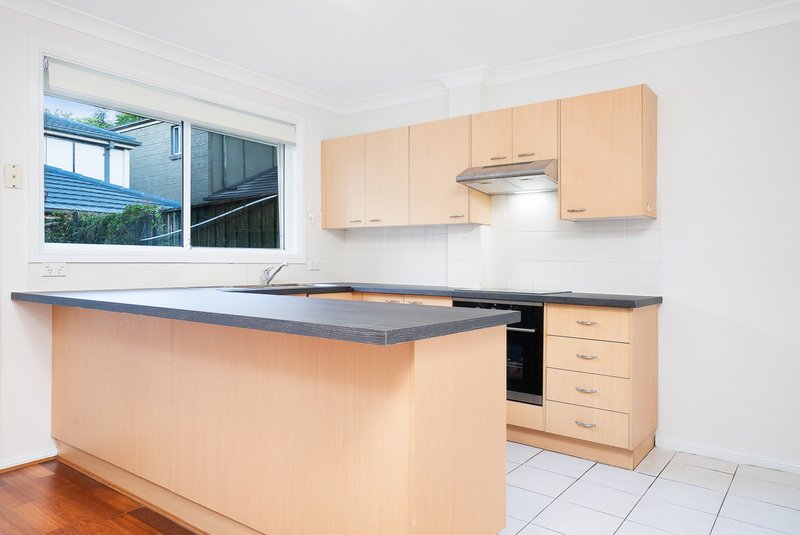 Photo - 11/16 Wyldwood Crescent, Baulkham Hills NSW 2153 - Image 5