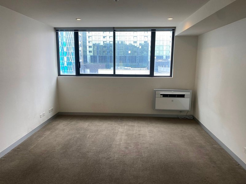 Photo - 1116/6 Leicester Street, Carlton VIC 3053 - Image 1
