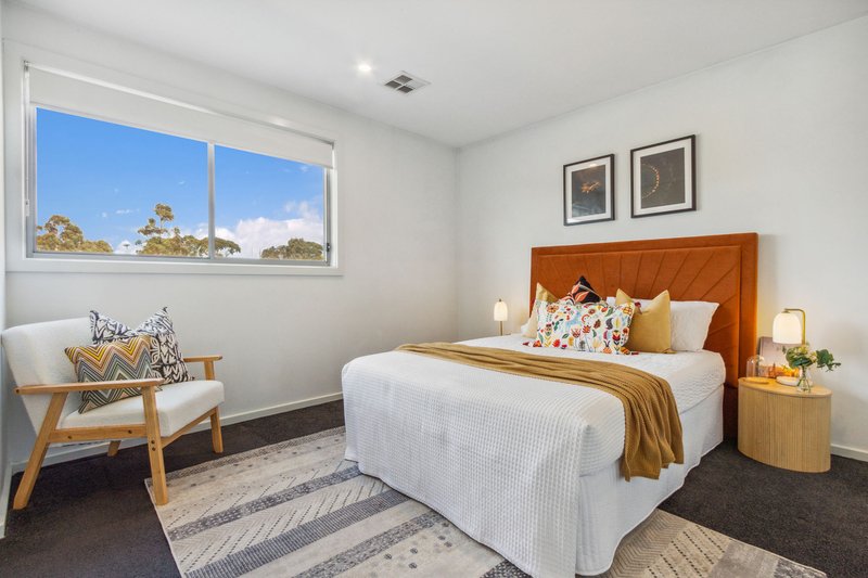 Photo - 11/17 Billabong Street, Lawson ACT 2617 - Image 11