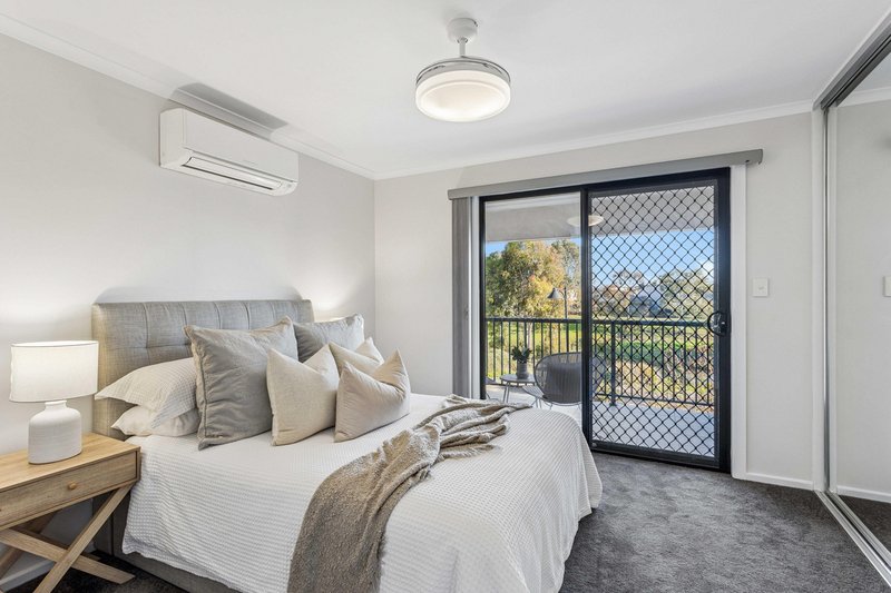 Photo - 11/17 Euston Walk, Mawson Lakes SA 5095 - Image 7