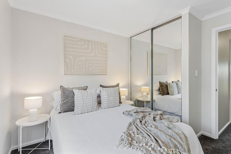 Photo - 11/17 Euston Walk, Mawson Lakes SA 5095 - Image 9