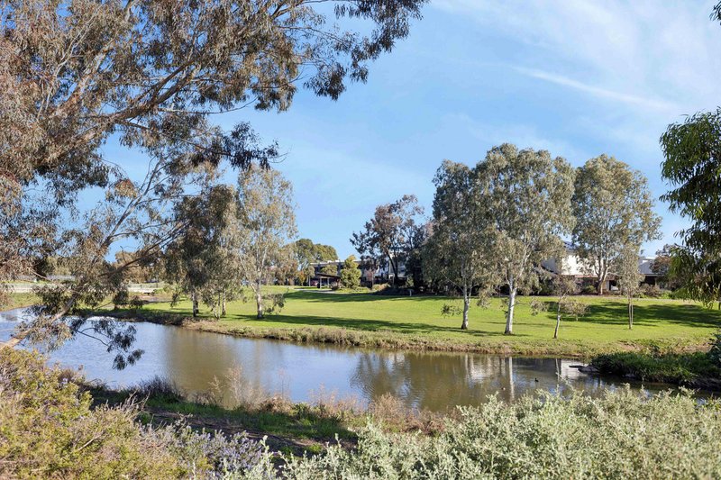 Photo - 11/17 Euston Walk, Mawson Lakes SA 5095 - Image 14