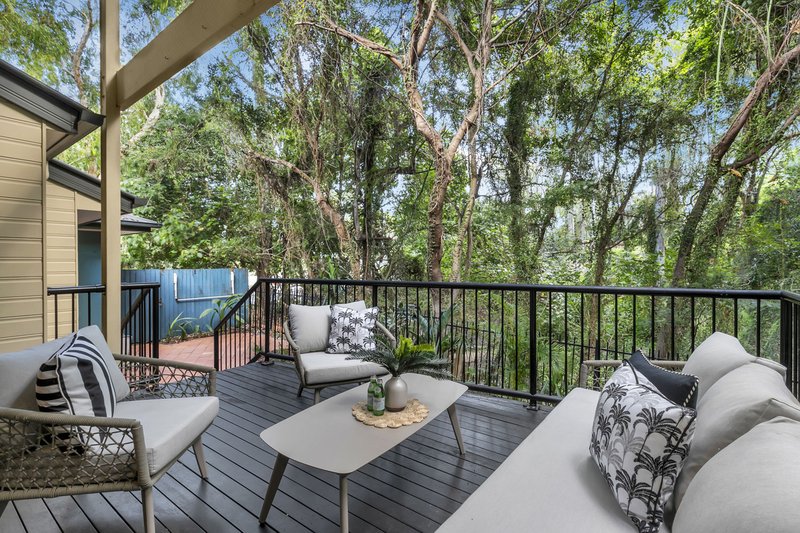 Photo - 1/117 Miskin Street, Toowong QLD 4066 - Image 4