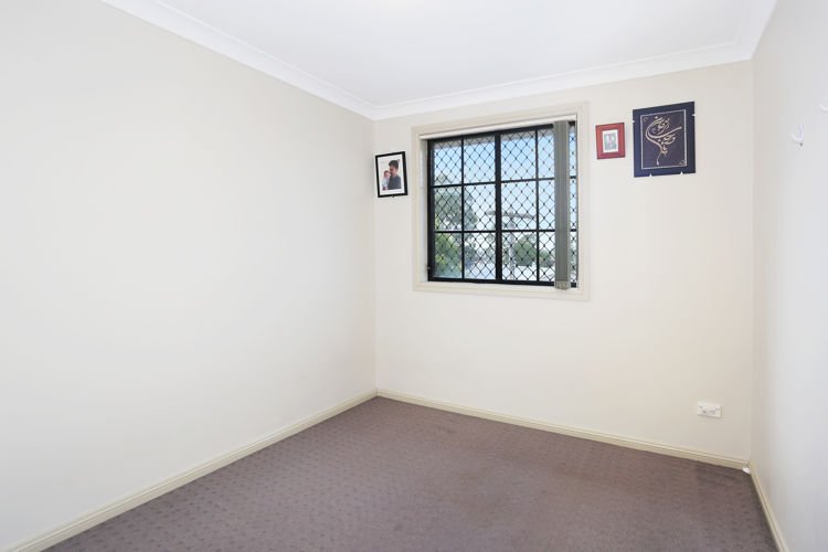 Photo - 11/17 Willara Avenue, Merrylands NSW 2160 - Image 5