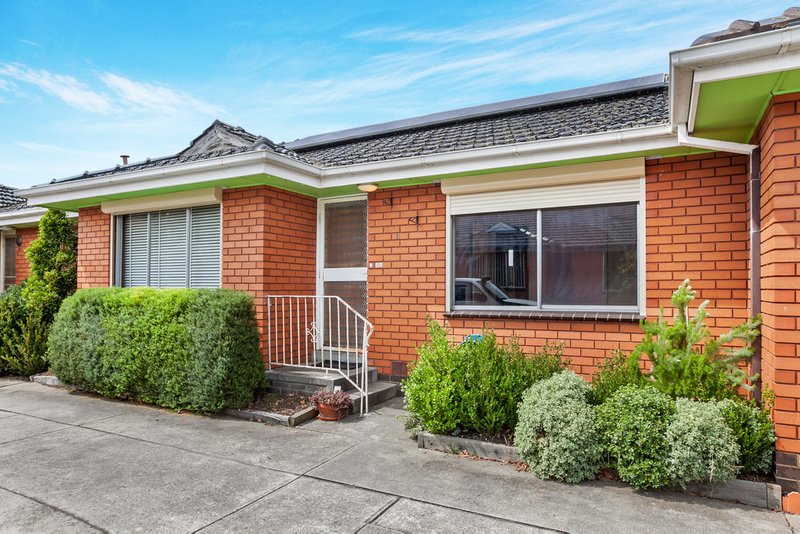 11/176 Rathcown Road, Reservoir VIC 3073