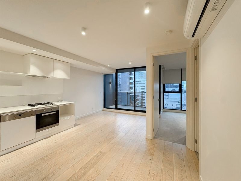 Photo - 1117/7 Claremont Street, South Yarra VIC 3141 - Image 2