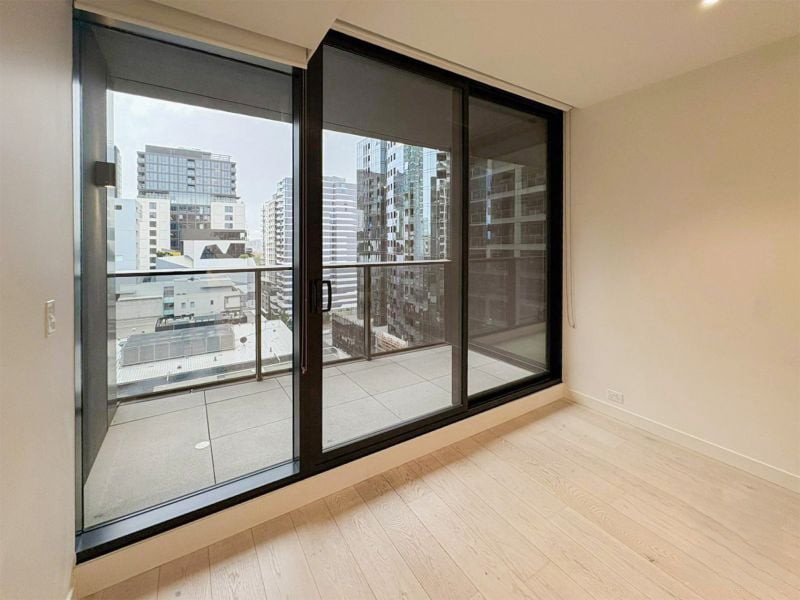 Photo - 1117/7 Claremont Street, South Yarra VIC 3141 - Image 6