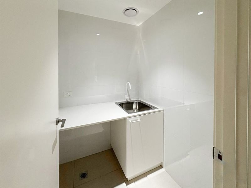 Photo - 1117/7 Claremont Street, South Yarra VIC 3141 - Image 11