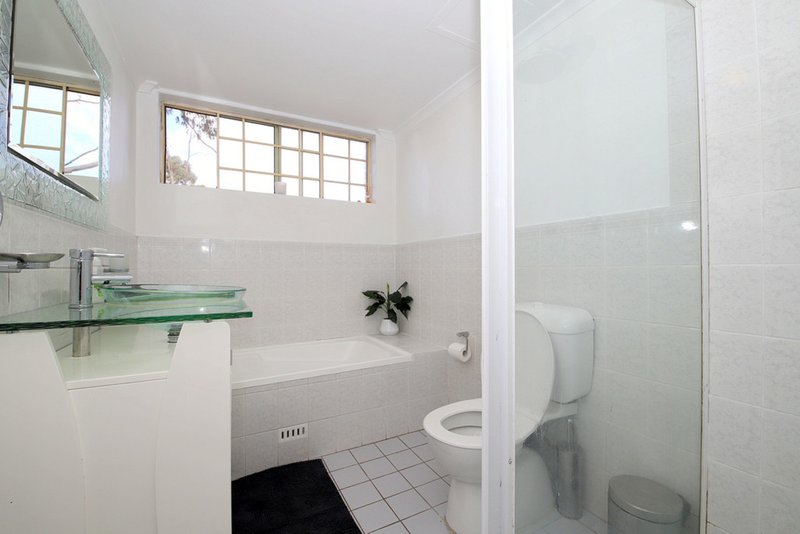 Photo - 11/18-20 Weigand Avenue, Bankstown NSW 2200 - Image 7